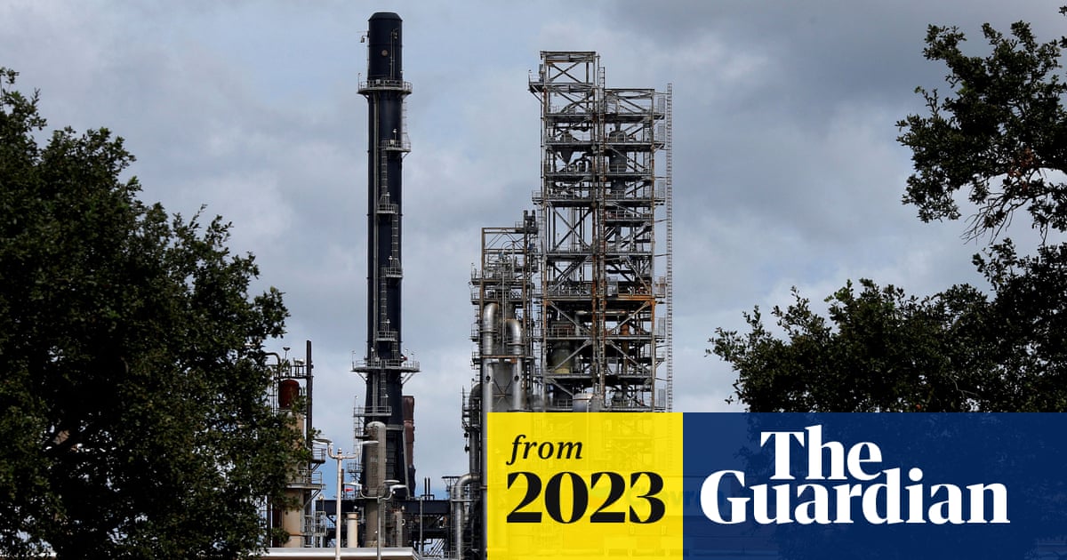 MarkRuffalo's tweet card. Almost half of products cleared so far under a new US federal ‘biofuels’ program are not, in fact, biofuels