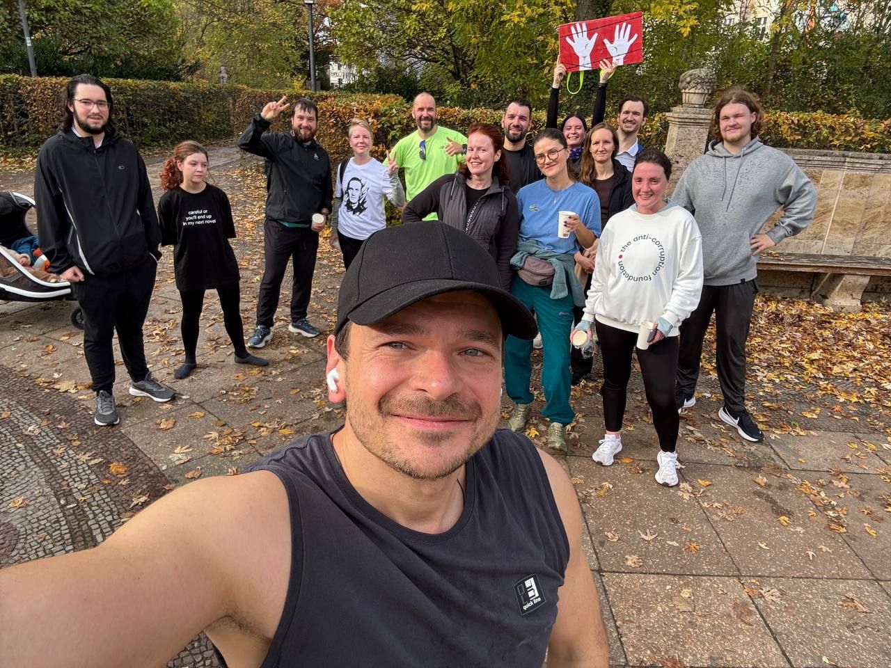 port__port's tweet card. Он потратил 232 калории