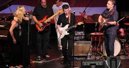 Dylan_Fest_AC's tweet card. For most musicians, maintaining a level of success and relevance within the landscape of pop culture is one of the great challenges of their careers. Smashing Pumpkins frontman Billy Corgan