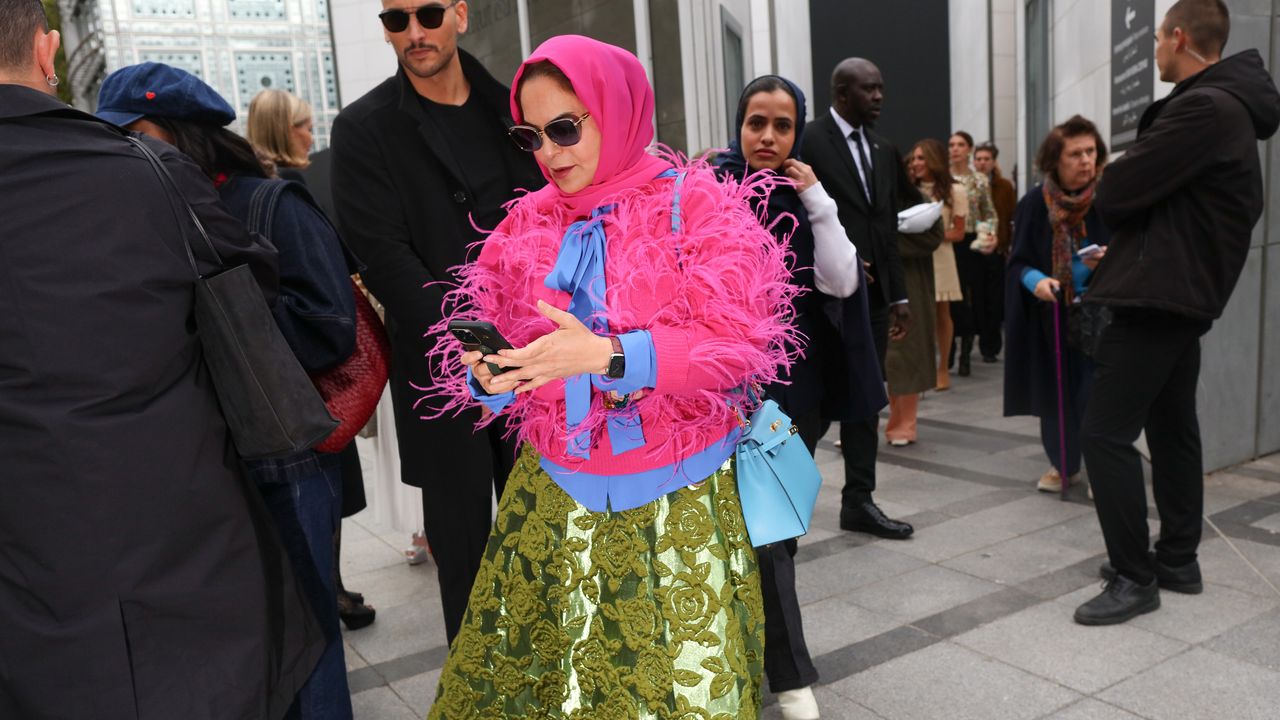 voguemagazine's tweet card. Channel Your Inner Elphaba or Glinda in Street Style-Inspired Looks