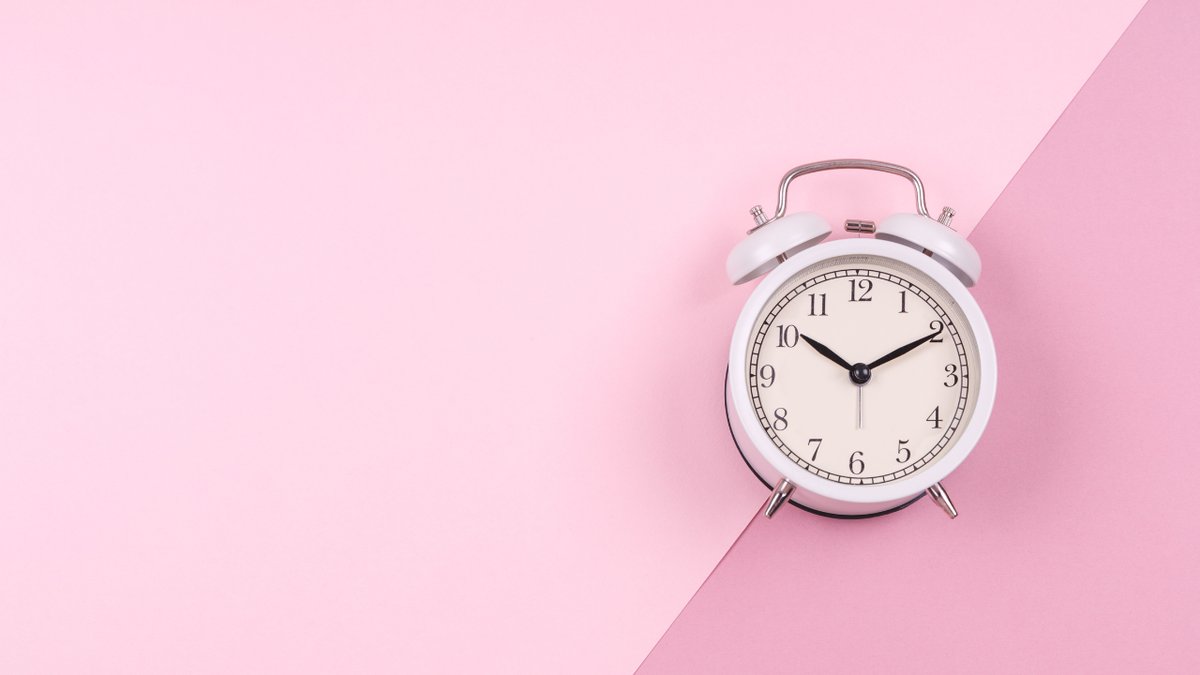 _Collabwriting's tweet card. Your brain wasn't built to manage 50 tabs. Here's how to offload your research into a system that makes thinking easier.