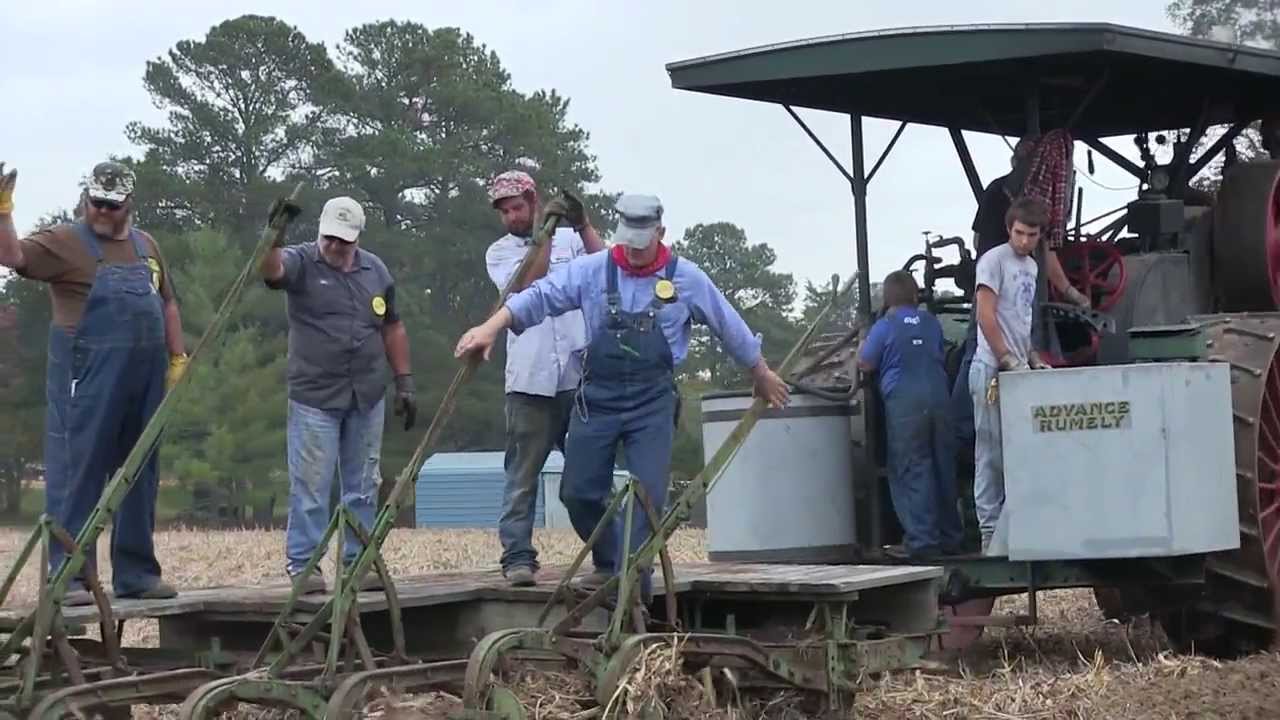 oldfarmshow's tweet card. 100+ Years of Progress 2013