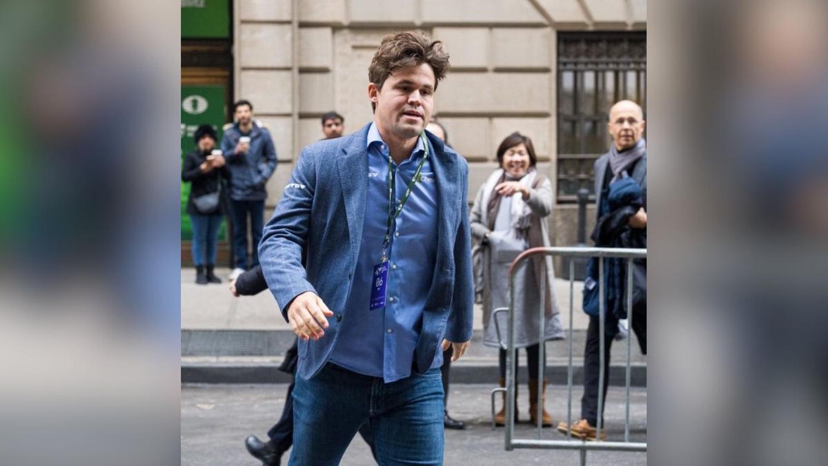 mathrubhumieng's tweet card. FIDE loosens dress code for Doha World Rapid & Blitz! Now includes non-distressed jeans. See full FIDE regulations & what`s banned. Click for details!