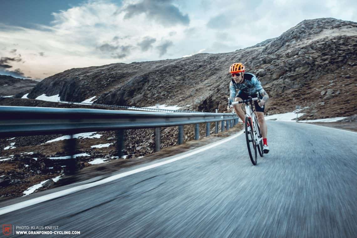 CirculerP's tweet card. Les meilleurs vélos de route classiques du marché Après une évaluation minutieuse de plusieurs modèles de vélos de route de différentes marques, nous avons soigneusement choisi les deux options les…