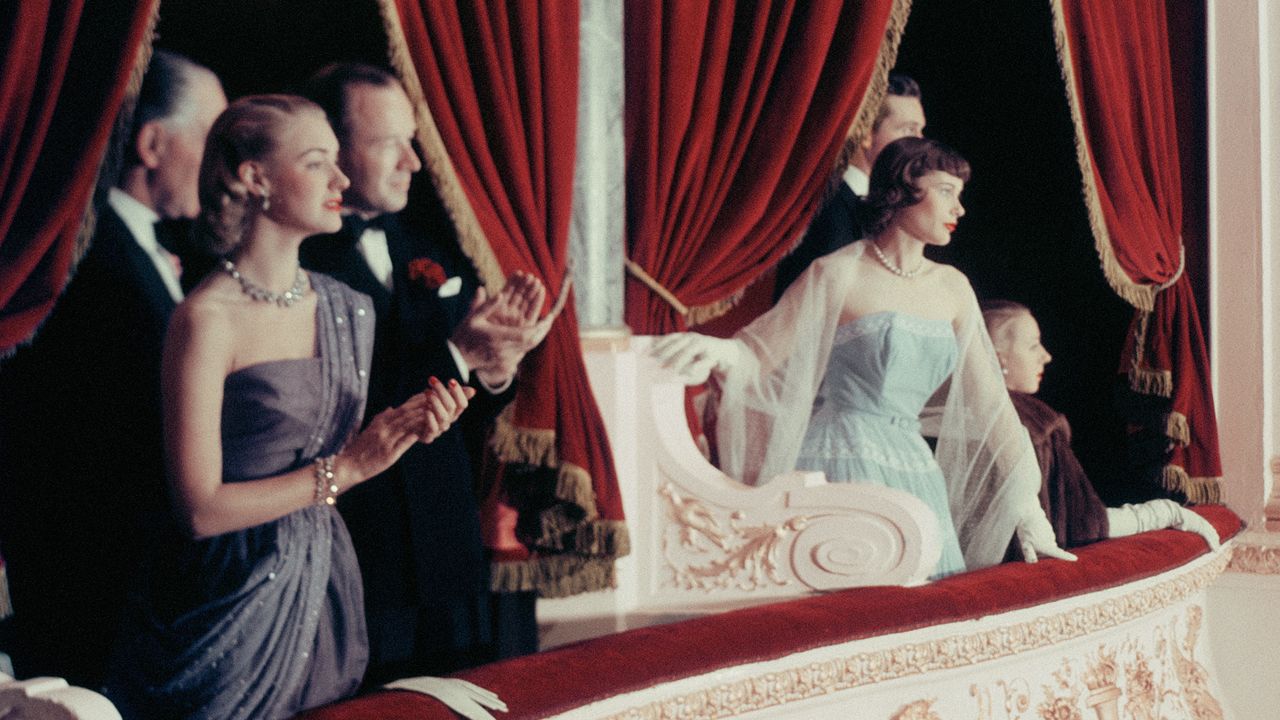 BritishVogue's tweet card. “Why is there so much pressure to achieve certain things by certain ages? Why do we hold ourselves back out of fear of judgement?”