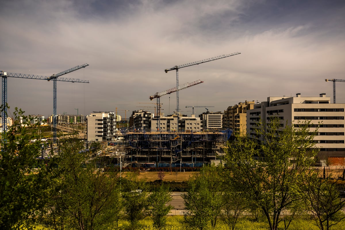 CSIF_DXC's tweet card. El valor de las casas repuntó un 10,4% en el segundo trimestre, según datos del Ministerio de Vivienda