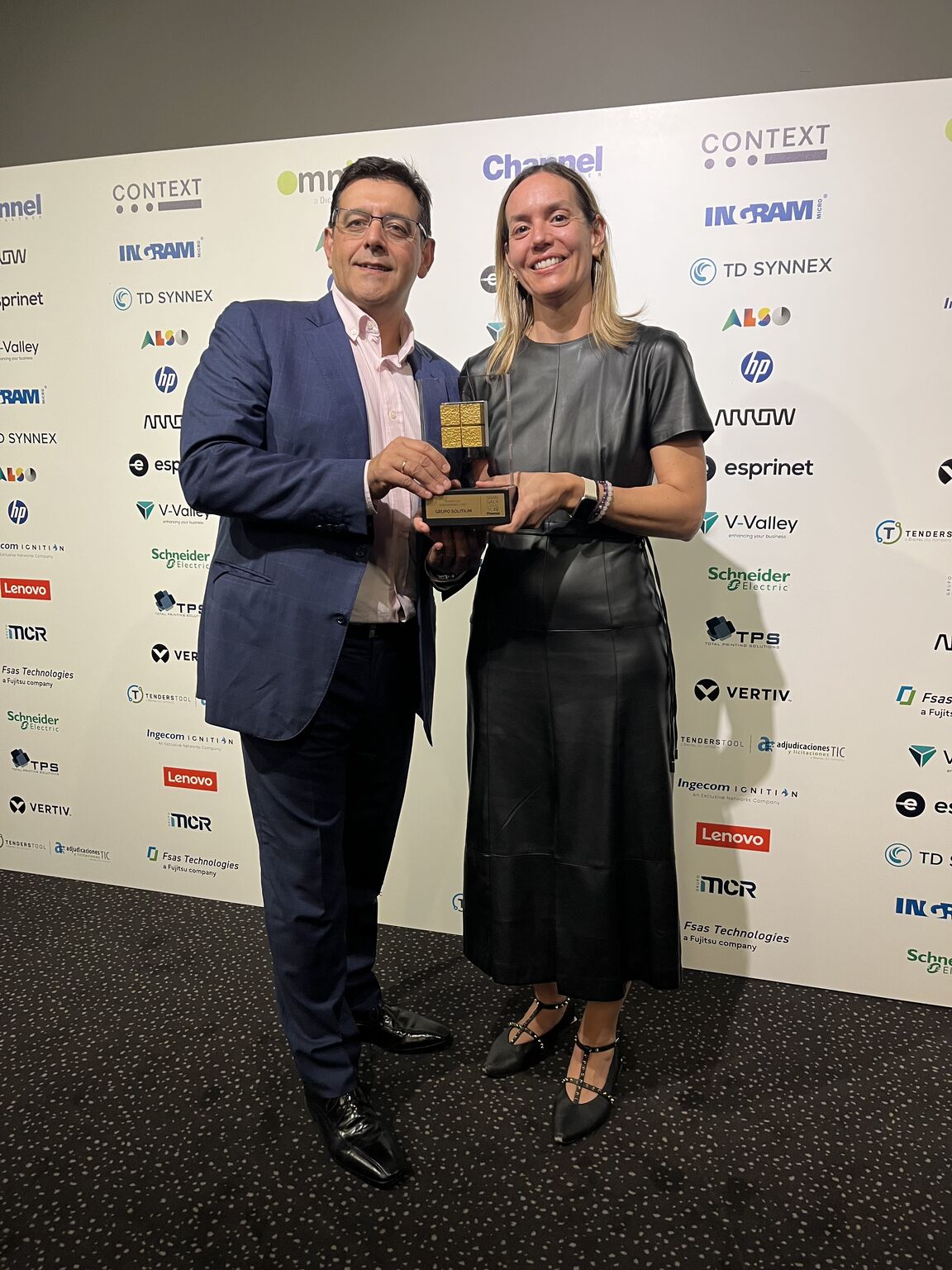 Control_Group_'s tweet card. 👍 Ayer Grupo Solitium participó en la Gran Gala del Canal TIC 2025, en la que recibimos un premio de la mano de Salvador Cayon, por nuestra apuesta por la #sostenibilidad y #RSC. Recogió el galardón...