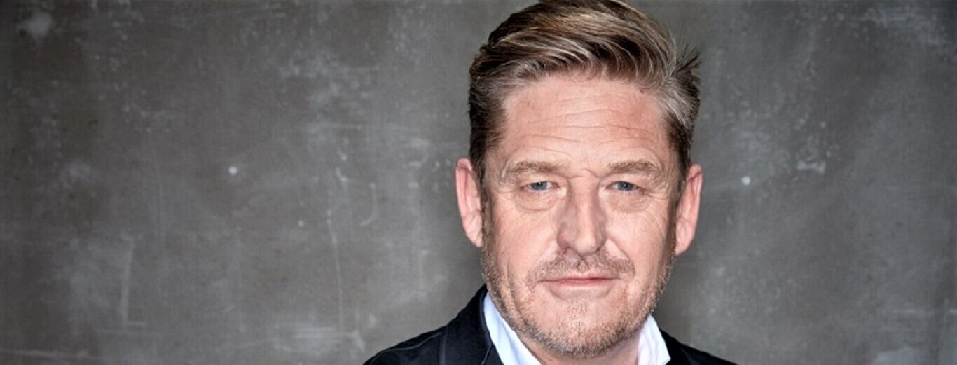 automercadillo's tweet card. El Grupo Volkswagen quiere fabricar baterías y coches eléctricos en España, sin embargo la escasa demanda local podría influir negativamente sobre esa...