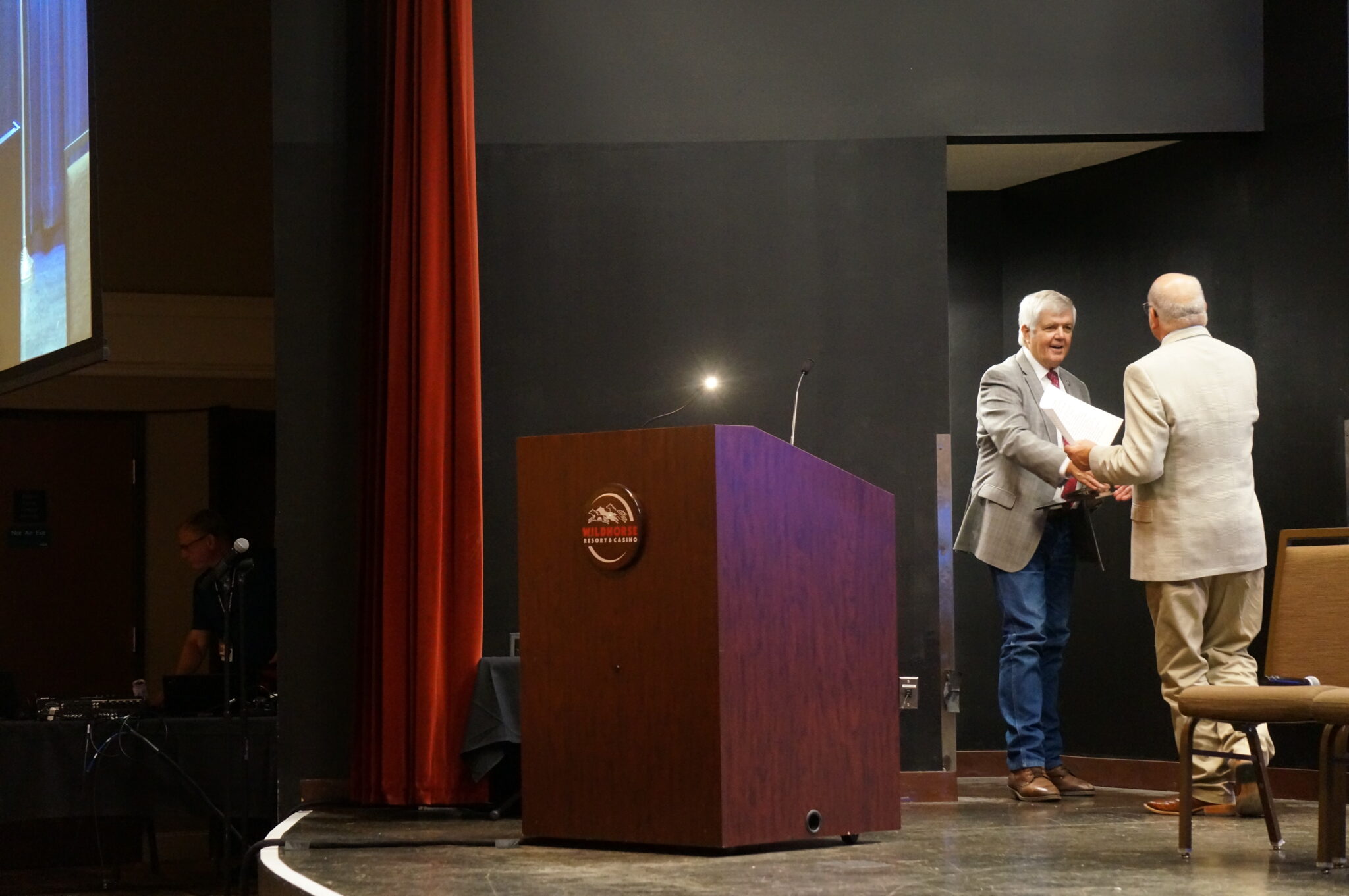 JoelByronBarker's tweet card. Oregon's Congressional Dems will collectively clock six dozen town halls, roundtables, constituent meetings before return to Washington D.C.