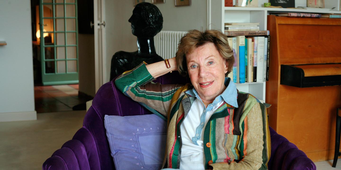 lemondelive's tweet card. L’auteure d’« Ainsi soit-elle », « Le Féminin pluriel » et « Le Féminisme au masculin » s’est éteinte à l’âge de 96 ans.