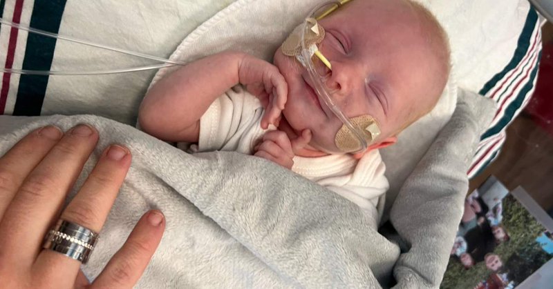 Tweet card summary image