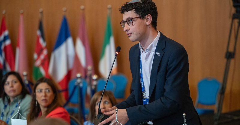 Tweet card summary image