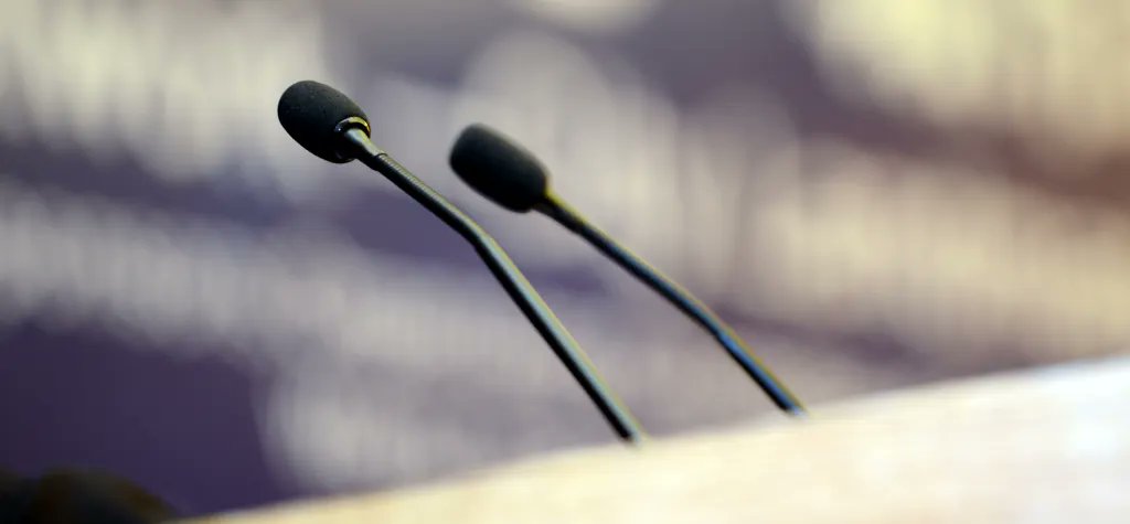 RedMugWeb's tweet card. Even the best presentation can flop if you indulge in any of these common but avoidable habits.