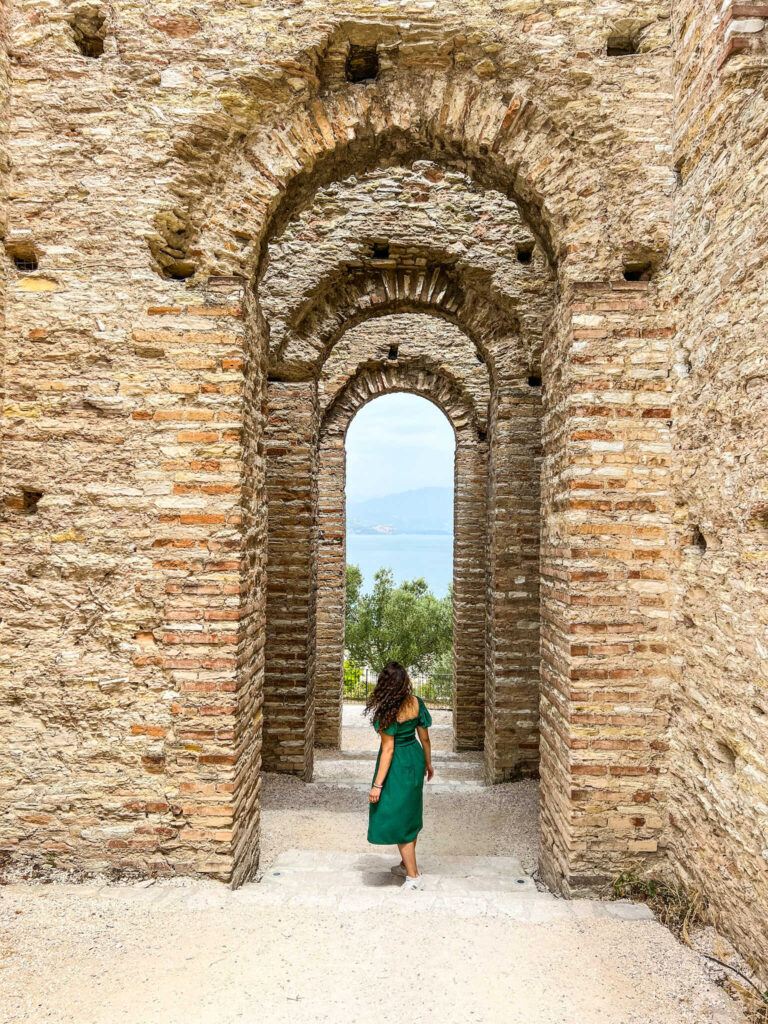 leap_my's tweet card. Have you already seen many major Italian landmarks? Discover other unique places to visit in Italy on this list of non-touristy things to do in Italy!