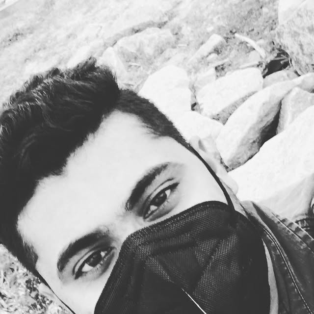 Rihanacm's tweet card. RI H AN NiRi (@rih_niri) • Instagram photo