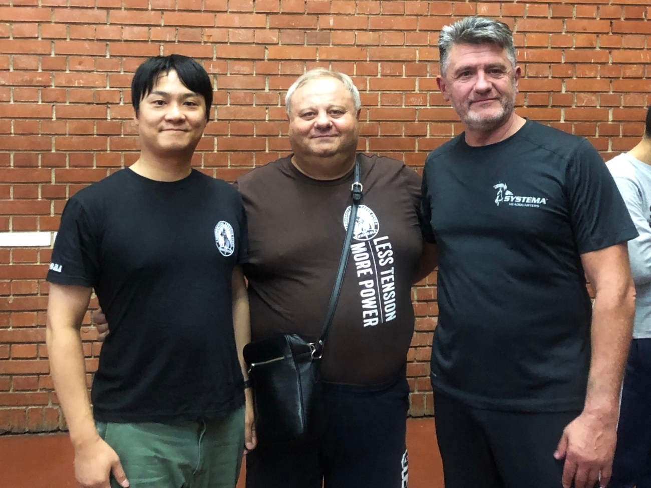 tomororz's tweet card. 9月20日(土)、21日(日)の両日、システマモスクワ本部公認インストラクターである田藤健作氏によるシステマセミナーが高知県で開催されます。高知でモスクワ本部公認インストラクターによるハイクオリティなシステマが体験できる数少ない機会です。システマ経験者から初心者まで、誰でも参加できます。奮ってご参加ください。 ■セミナ…