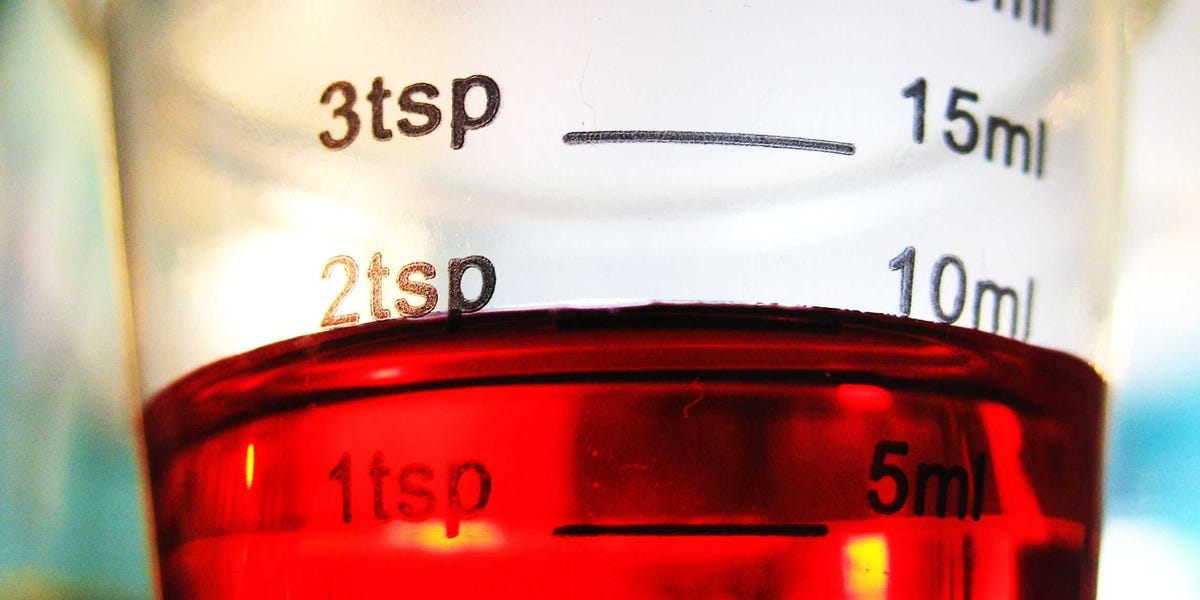 ChartFast's tweet card. What we think of as a cold is actually caused by many different viruses. Even the most common among those, rhinovirus, has more than 100 different strains.