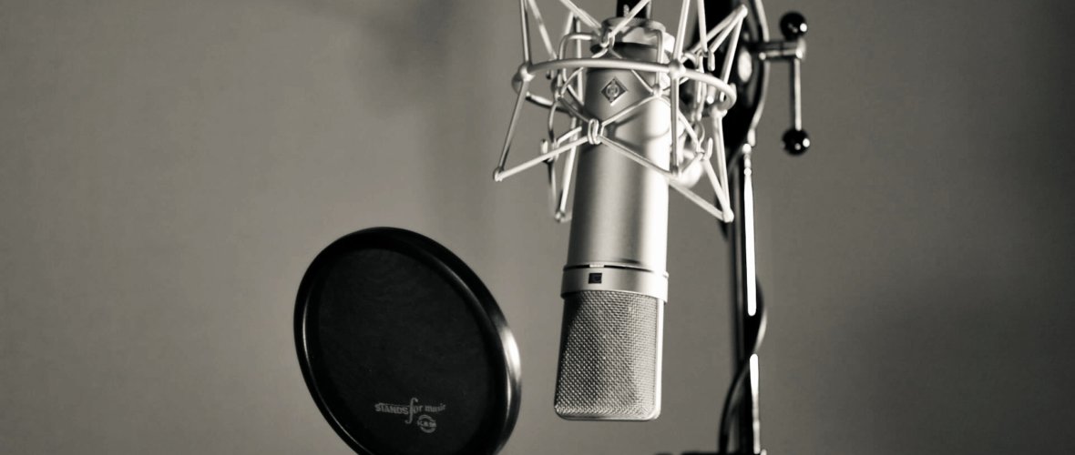 G4F_Prod's tweet card. Pour la rentrée 2021, G4F Prod ouvre aux côtés de l'ALCA et de l'OARA une formation sur le livre audio et la voix off.