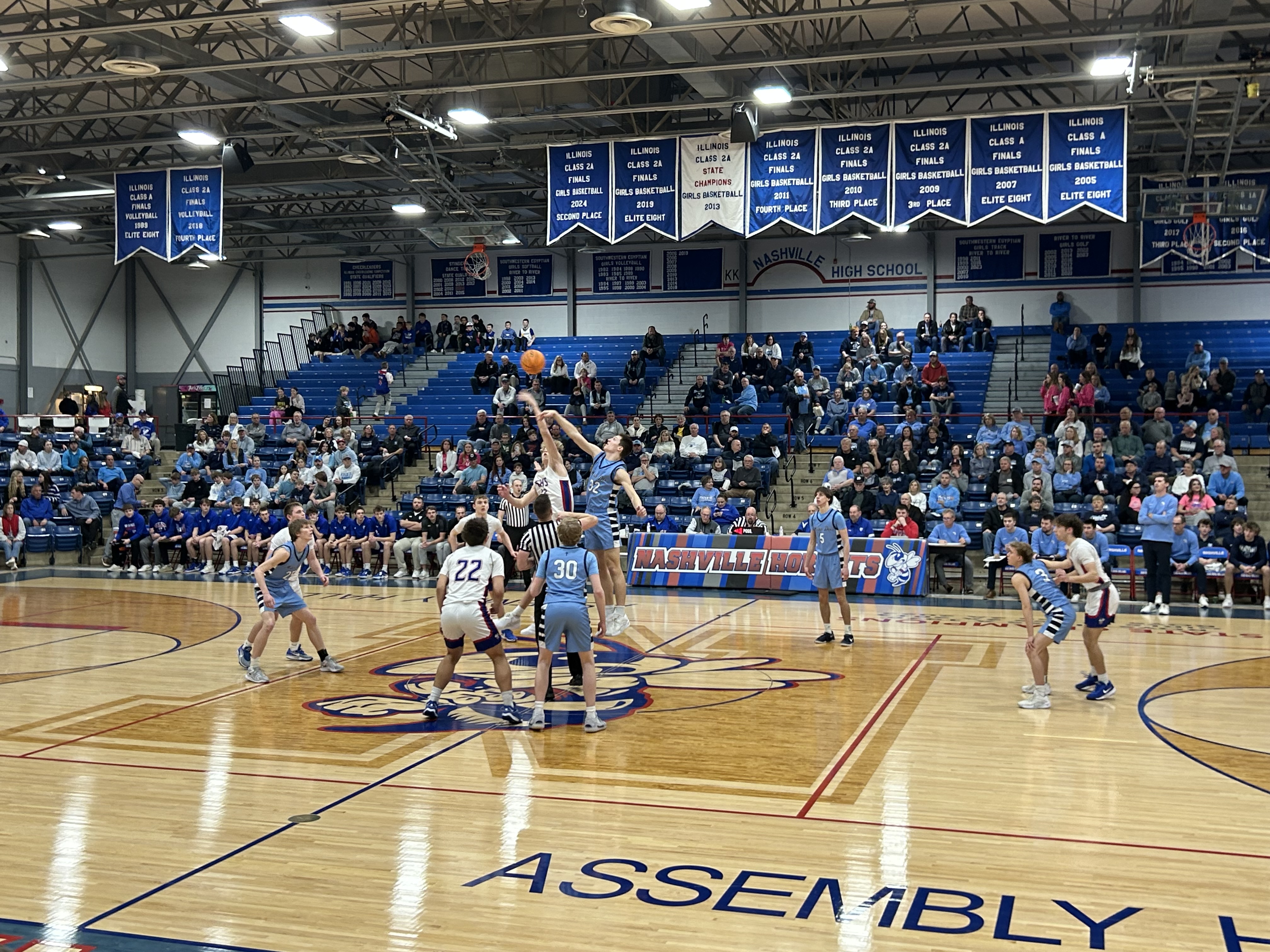 scottybscout's tweet card. The IHSA playoffs are officially underway!  Monday we kicked it off with a game at Nashville between the host Hornets and familiar foe Breese Mater Dei.  Both teams came in at 21-9 on the regular...