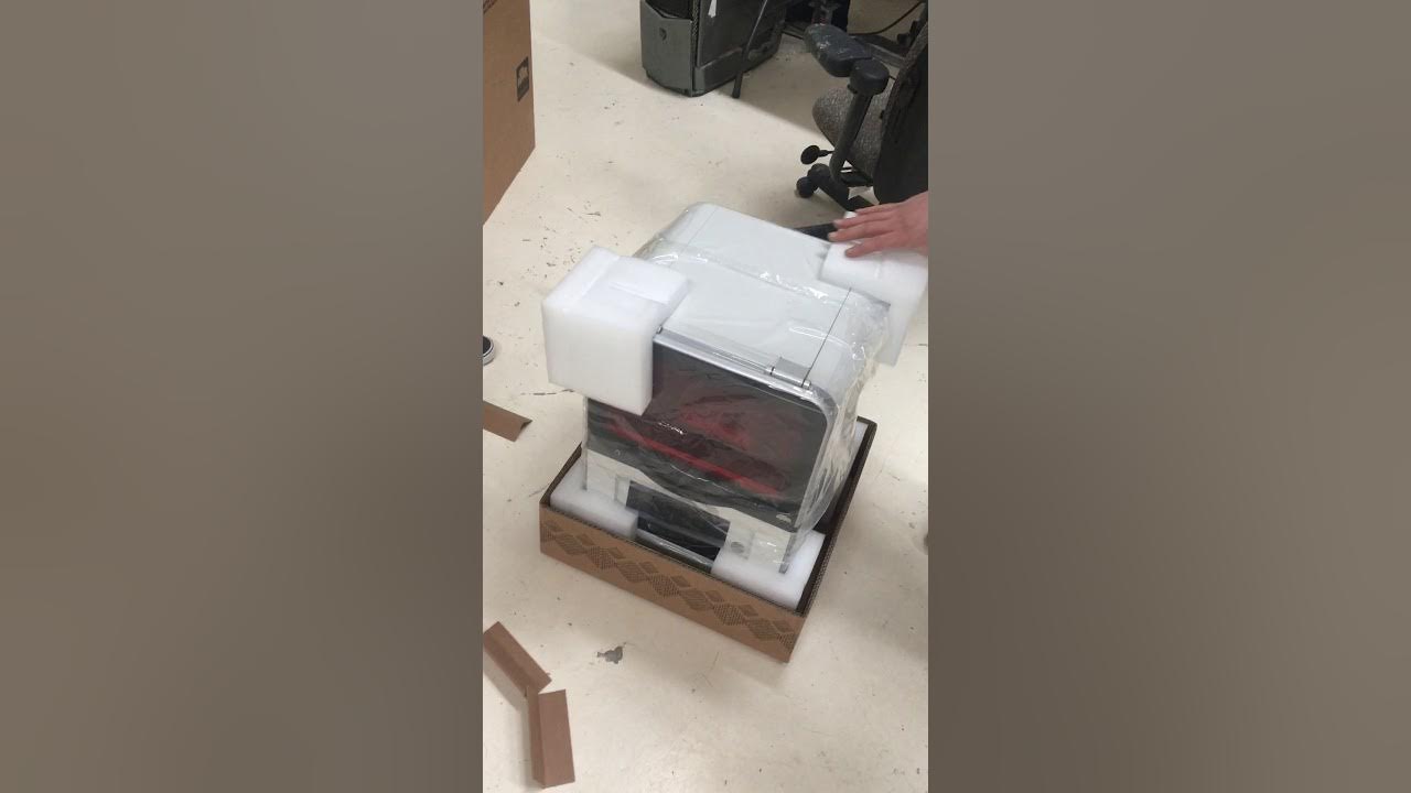 Tethon3D's tweet card. How to unbox your new Bison 1000 ceramic 3d printer