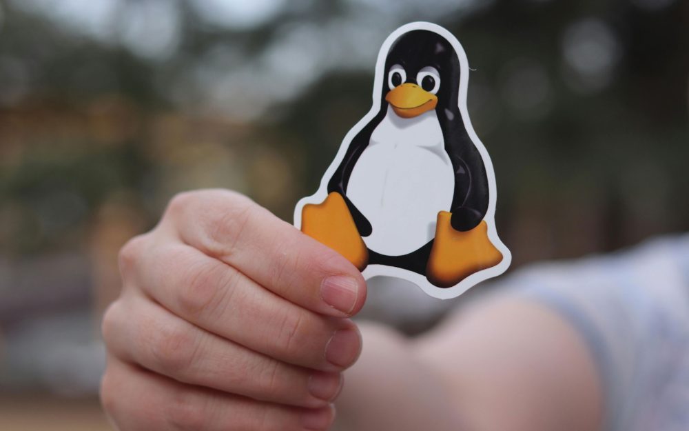 Mithrandir's tweet card. Does the best operating system for older computers actually want to be an option for hundreds of millions of consumers?