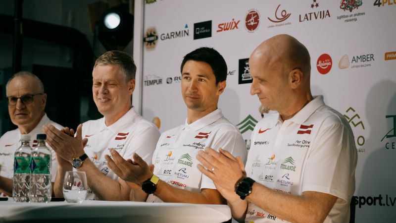 Sportacentrs's tweet card. Rastorgujevs: "Šķiet, 99.9% cilvēku pie TV ekrāniem tobrīd domāja, ka aizšaušu garām. Bet es trāpīju"