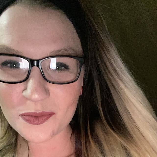 Queenvibes1402's tweet card. Samantha Reeser (@samantha_spr4) • Instagram photos and videos