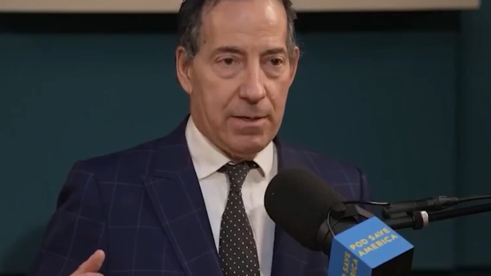 gatewaypundit's tweet card.           Ghislaine Maxwell’s attorney, Leah Saffian, has confirmed that multiple federal prison staffers have been FIRED for illegally breaking into Maxwell’s privileged attorney-client emails,...