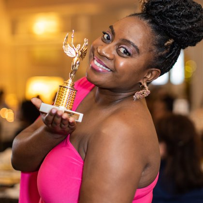 Tweet card summary image