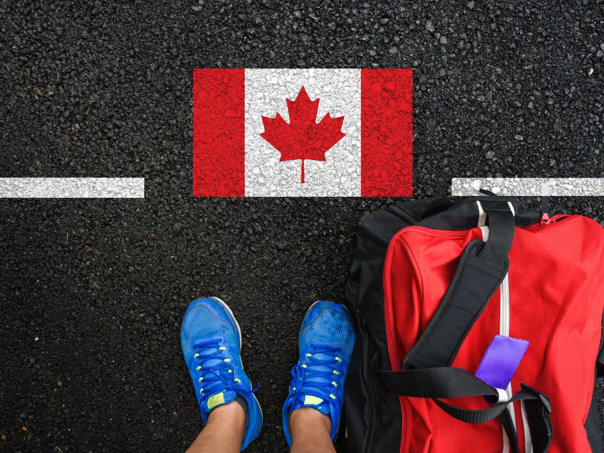 EconomicTimes's tweet card. Canada will change its Express Entry program in spring 2025. Candidates applying for permanent residency will not get extra points for having job offers. This affects all candidates, including those...