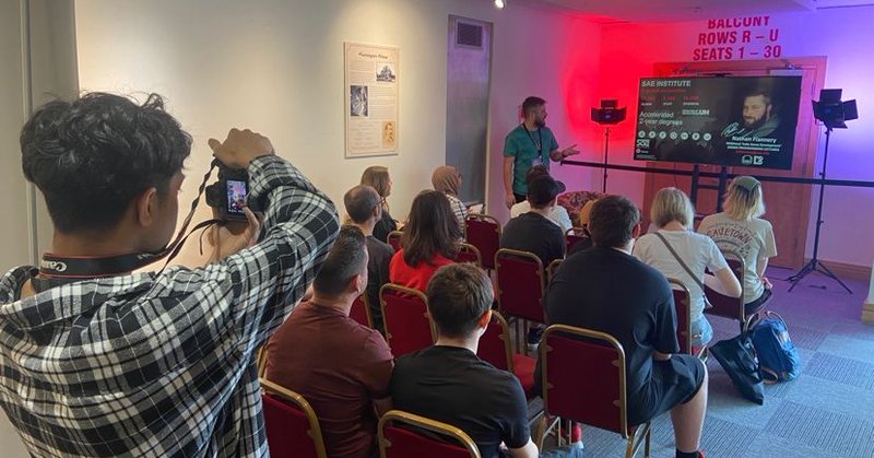 Tweet card summary image