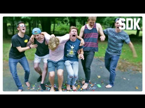 sdklovin's tweet card. PAIN LEGO CHALLENGE!!