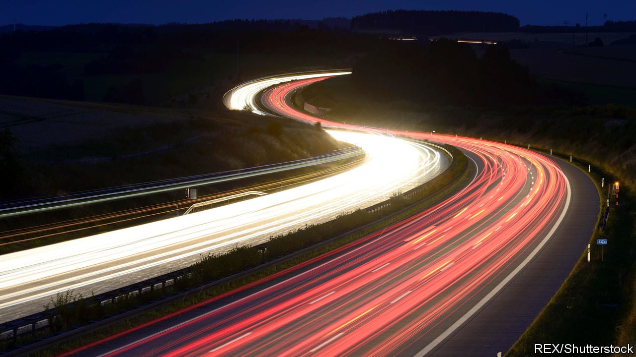 TLloydSmith's tweet card. Sooner or later, they are probably coming to the Autobahn