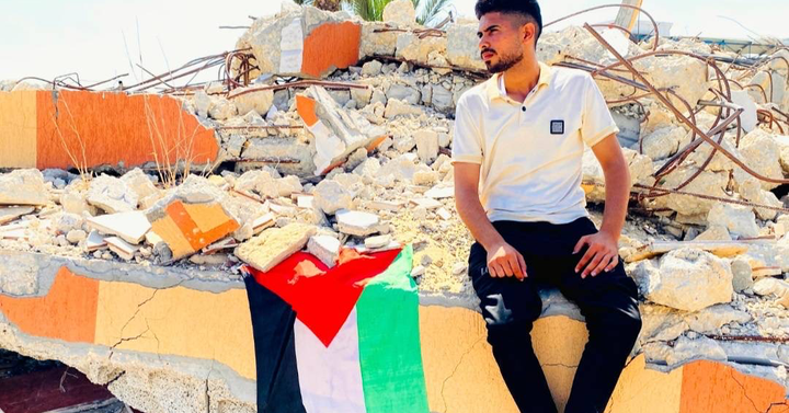 Tweet card summary image