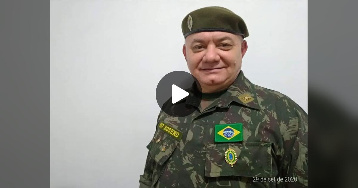 drrosenoadv's tweet card. 128 likes, 54 comments. “Dr. Paulo Roberto ROSENO, o Sargento de Infantaria mais jovem do Exército brasileiro, aos 19 anos de idade. Ficou 15 saiu para advogar e defender Direitos.”
