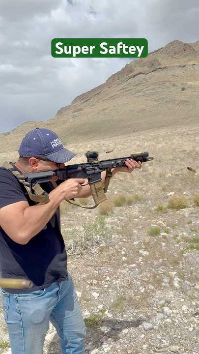 NewKrash's tweet card. Super Safety @DNT042 for your AR15 #gungun #military #pewpew #super...