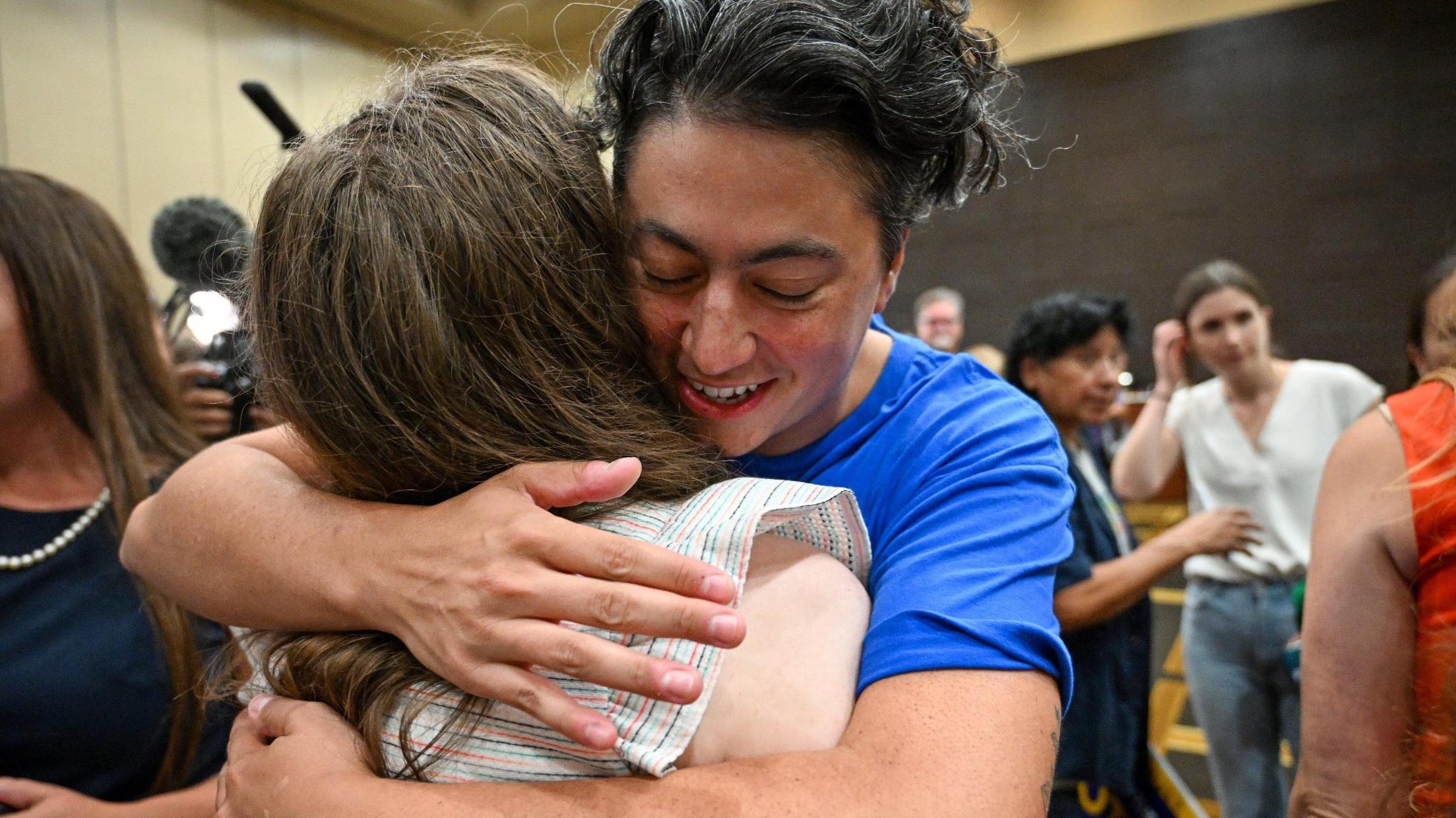 KatieJ_Bernard's tweet card. Kansans turned out in historic numbers to preserve state-level abortion rights.