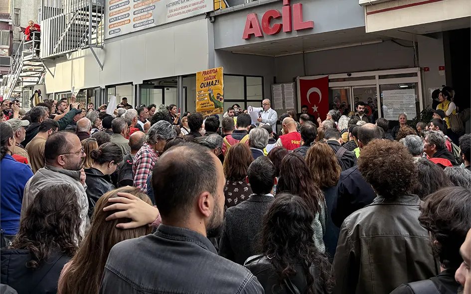 uid_der's tweet card. Kıdem ve ihbar tazminatları, fazla mesai ve nöbet ücretleri ile 50 günlük maaşları ödenmeyen Özel Okmeydanı Hastanesi sağlık emekçileri, 22 Kasımda hastane önünde kitlesel bir basın açıklaması...