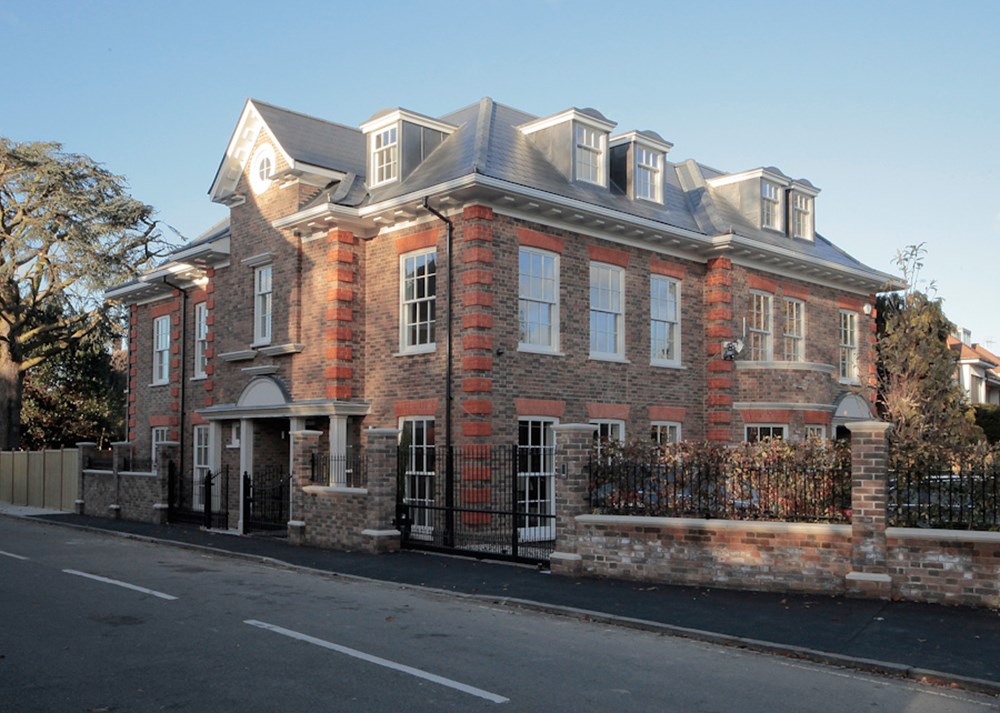 Goding_LW's tweet card. Products Used