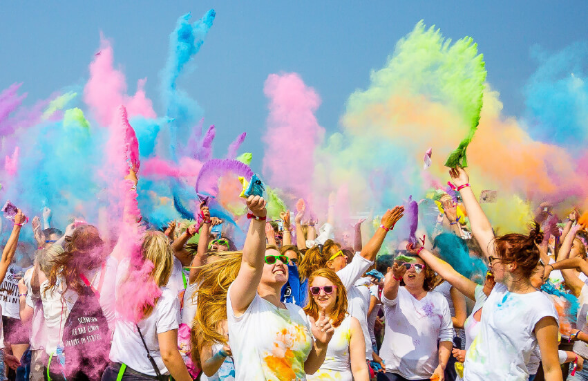 WebbingInc's tweet card. Uncover the critical role of cellular connectivity in live events, from safety to enhancing the fan experience amid network strain.