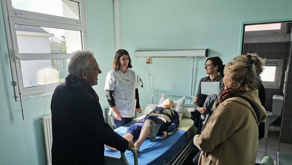 CHChartreuse's tweet card. Près de 15% des Français souffrent d'apnées du sommeil et plus d’un quart seraient même victimes de somnolence. Tous ces phénomènes qui "pourrissent" nos nuits ont été évoqués ce vendredi à La...