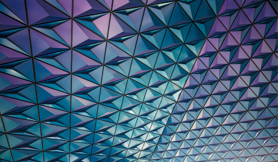 Edgefolio's tweet card. SMAs present an opportunity for hedge funds to differentiate themselves from the pack, drive new investments, and build deeper longer-lasting relationships with investors.