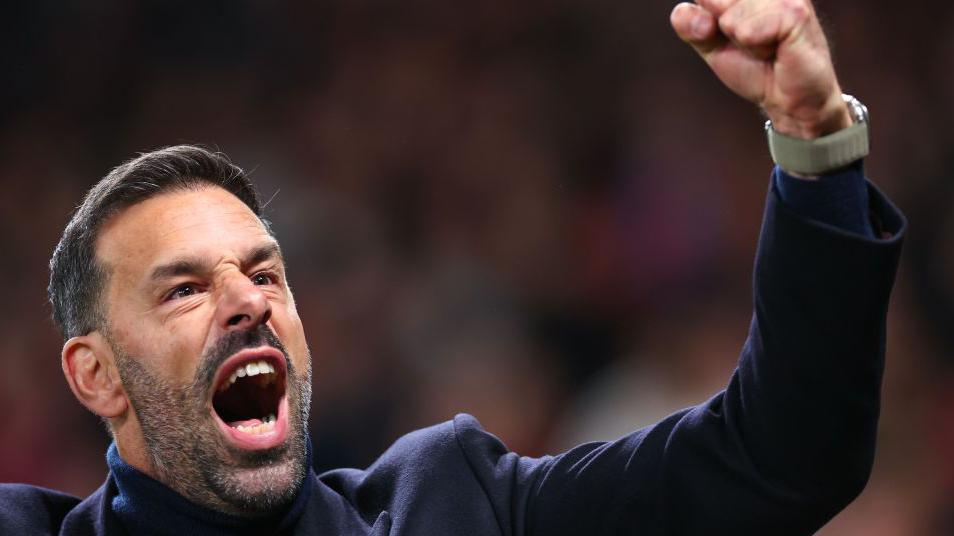 SPaddockBlog's tweet card. ... Read more