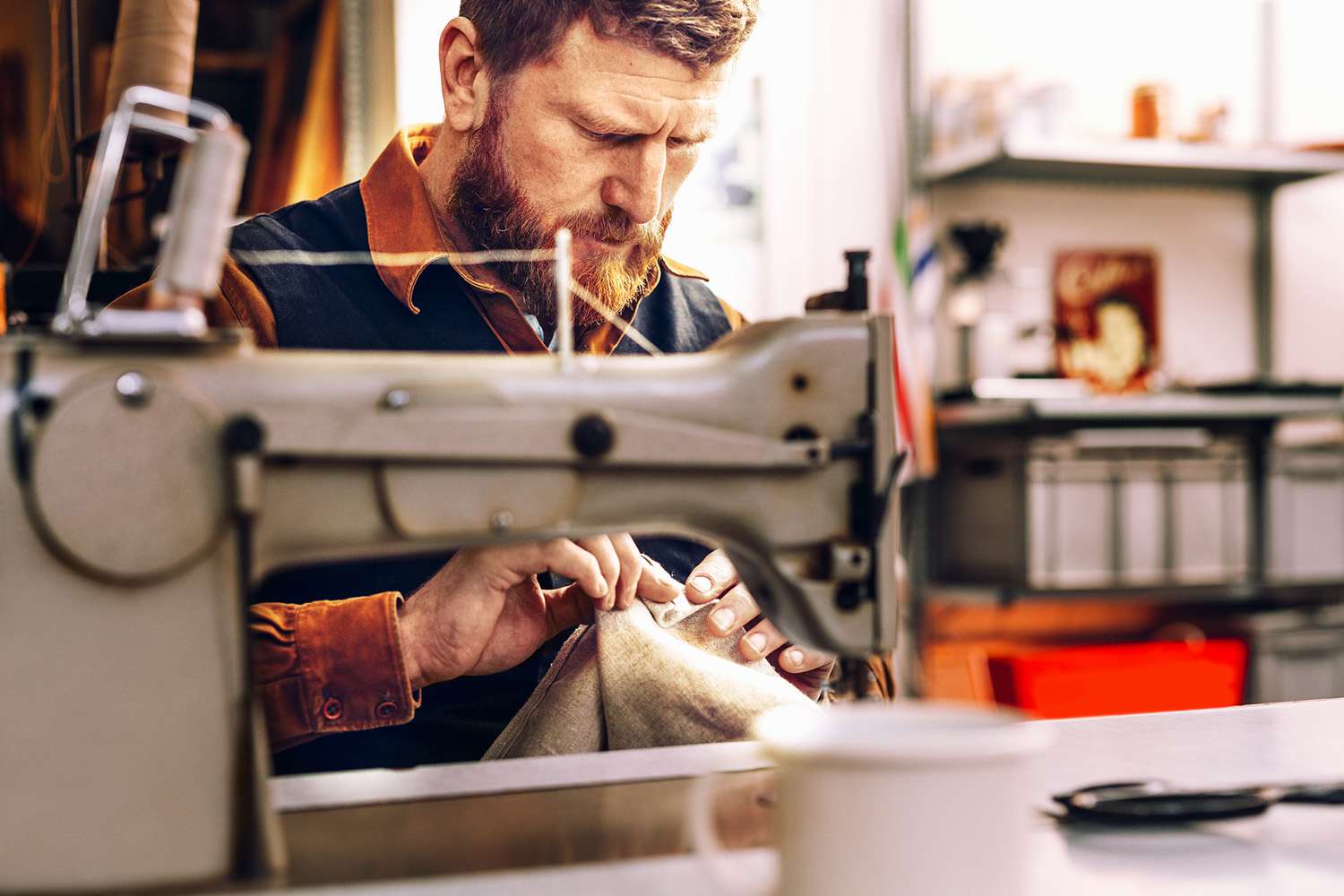 GLPT14's tweet card. The first functional sewing machine was invented by French tailor Barthelemy Thimonnier, who was almost killed during a riot of enraged French tailors.