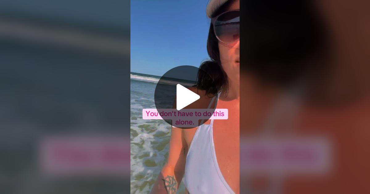 Nerdy_Addict's tweet card. 71 likes, 6 comments. “1 Scholarship. 1 Woman. A New Start.”