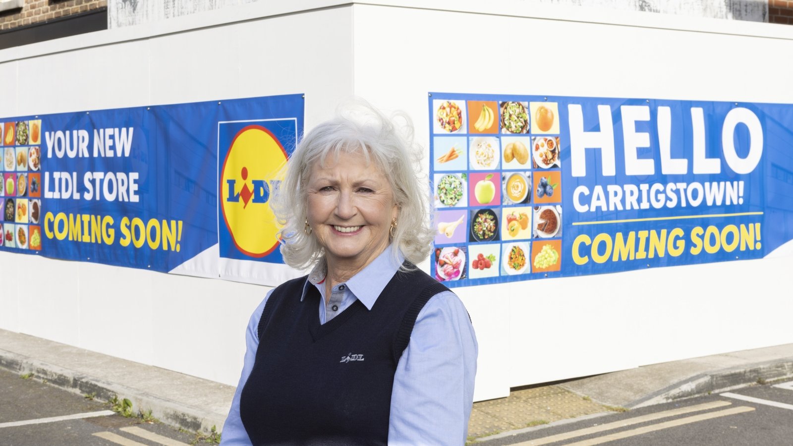 SiobhanEDU's tweet card. Low-cost grocery retailer Lidl has signed a three-year product-placement deal with RTÉ that will see a Lidl store appear as part of the Fair City set.