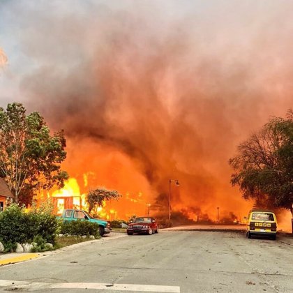 Tweet card summary image