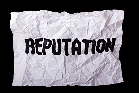 hgcomm's tweet card. Why it isn’t all it is cracked up to be