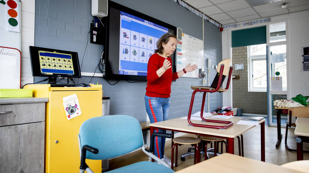 paulvanderwerff's tweet card. Het corona-liveblog van dinsdag 15 december 2020.