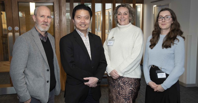 Tweet card summary image